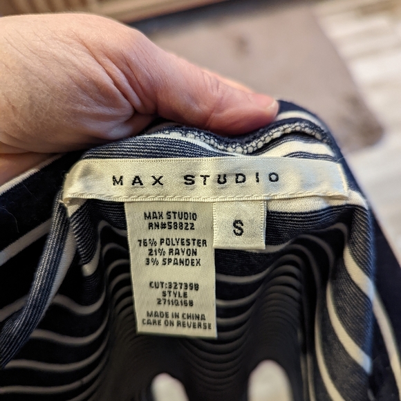 3 for $20. Max Studio skirt size S - Picture 2 of 2